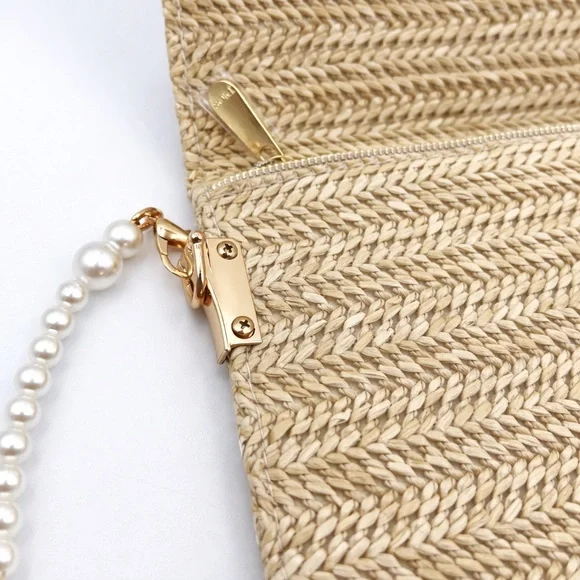 New Dior Pearl Chain Woven Clutch – Luxury Spring•Summer Bag GWP/VIP - Picture 7 of 10